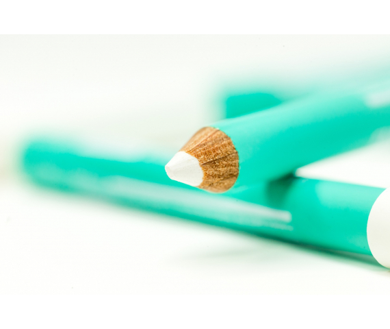 WHITE Disposable eyebrow pencils x 5